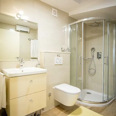 C&s Apartment *