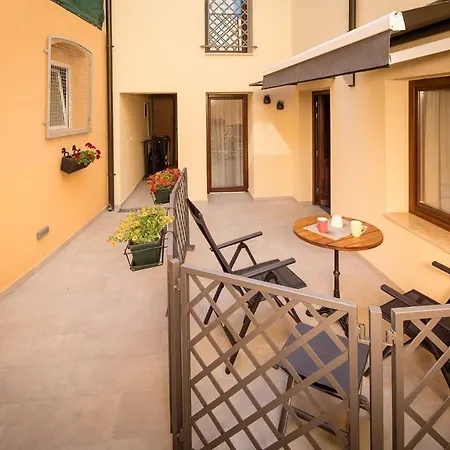 C&s Apartment *