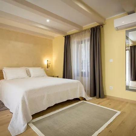 C&s Apartment